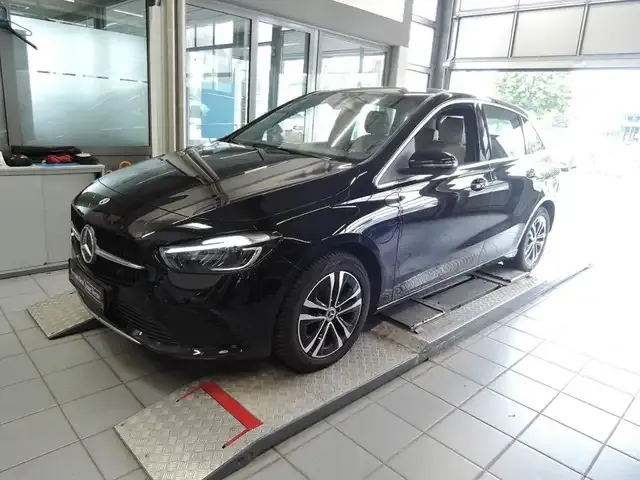 Mercedes-Benz B 250