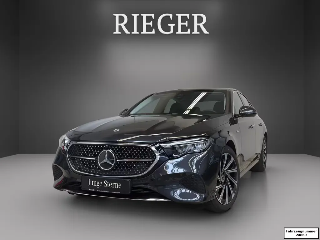 Mercedes-Benz E 300