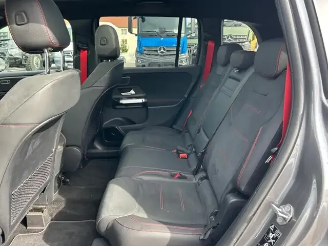 Mercedes-Benz GLB 35 AMG