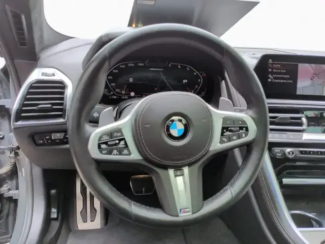 BMW M850