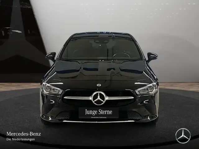 Mercedes-Benz CLA 220