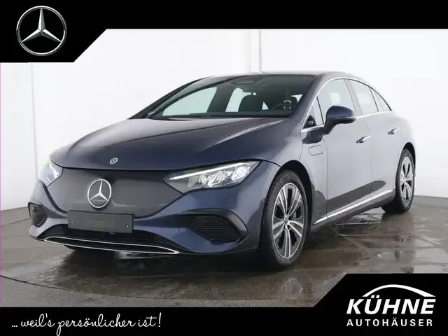 Mercedes-Benz EQE 300