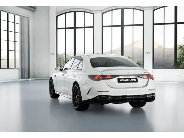 Mercedes-Benz E 53 AMG