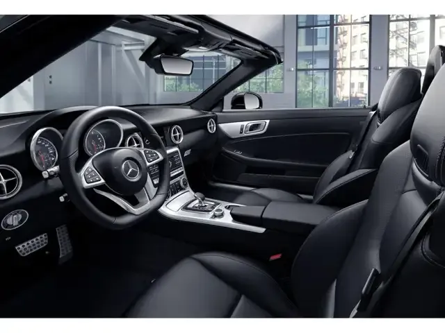 Mercedes-Benz SLC 200