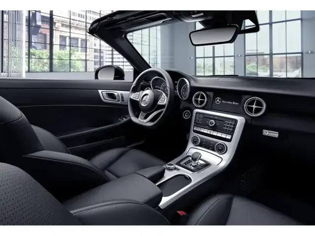 Mercedes-Benz SLC 200