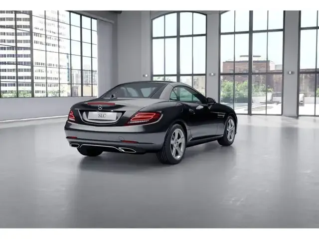 Mercedes-Benz SLC 200