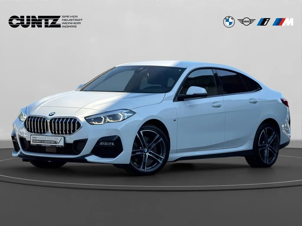 BMW 220
