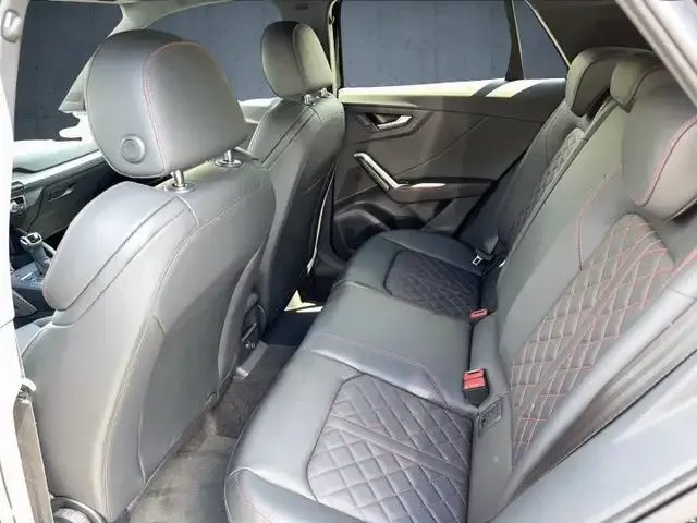 Audi SQ2