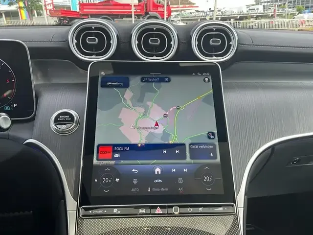 Mercedes-Benz GLC 220
