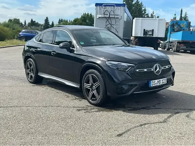 Mercedes-Benz GLC 220