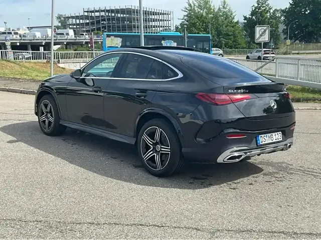 Mercedes-Benz GLC 220