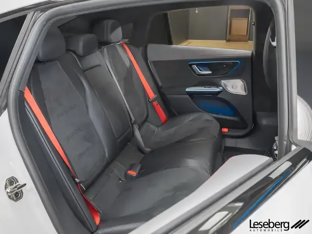 Mercedes-Benz EQE 350