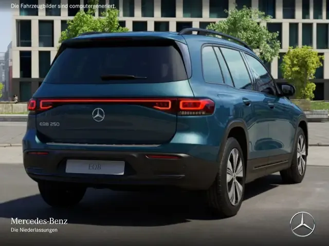 Mercedes-Benz EQB 250