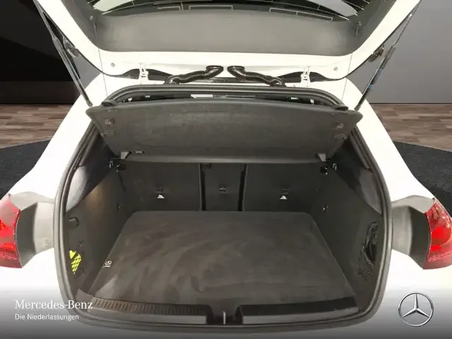 Mercedes-Benz A 35 AMG