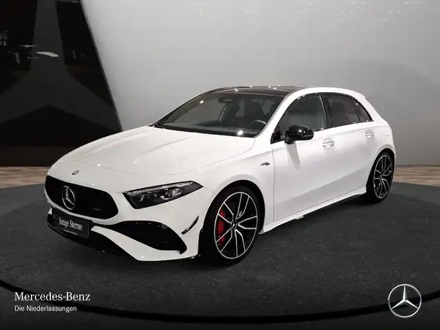 Mercedes-Benz A 35 AMG