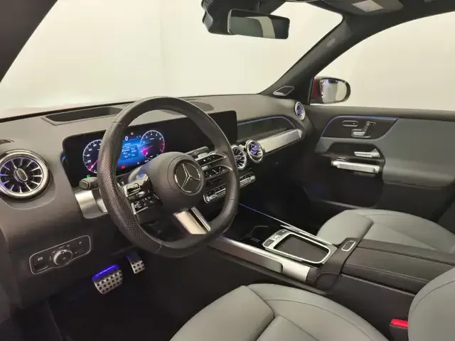 Mercedes-Benz GLB 250