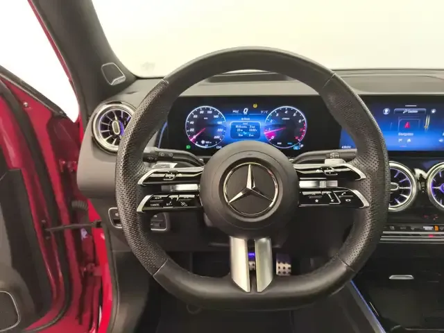 Mercedes-Benz GLB 250