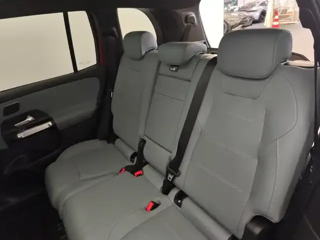 Mercedes-Benz GLB 250