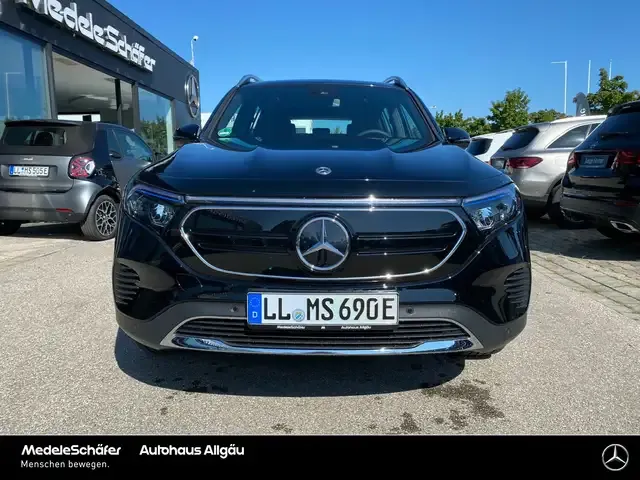 Mercedes-Benz EQB 300