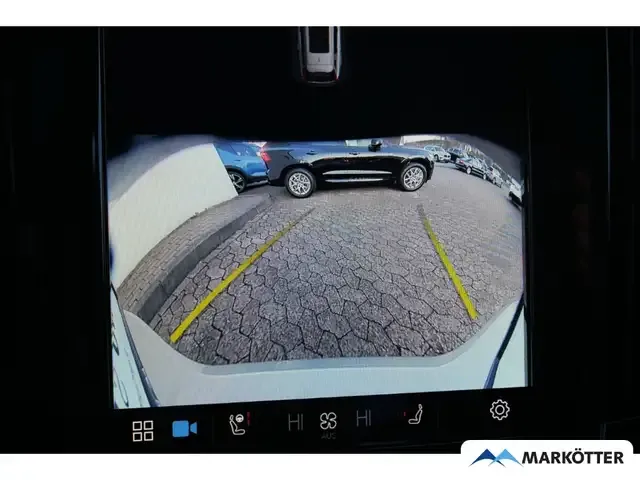 Volvo V90 Cross Country