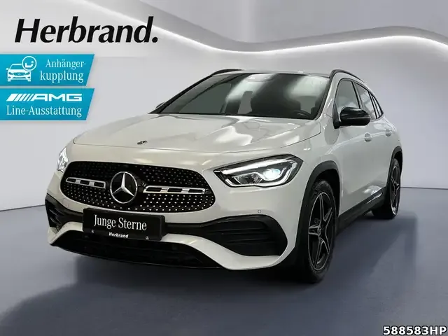 Mercedes-Benz GLA 200