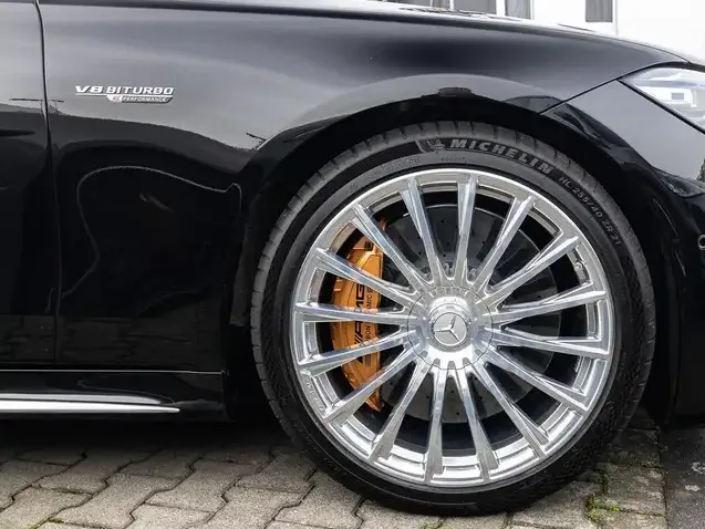 Mercedes-Benz S 63 AMG