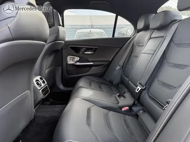 Mercedes-Benz C 63 AMG