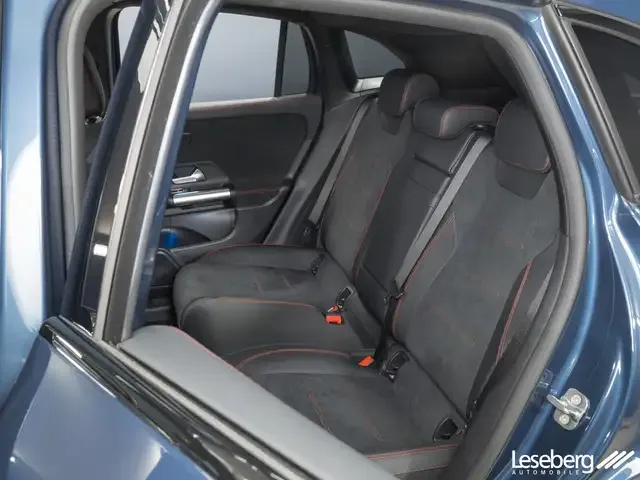 Mercedes-Benz EQA 300