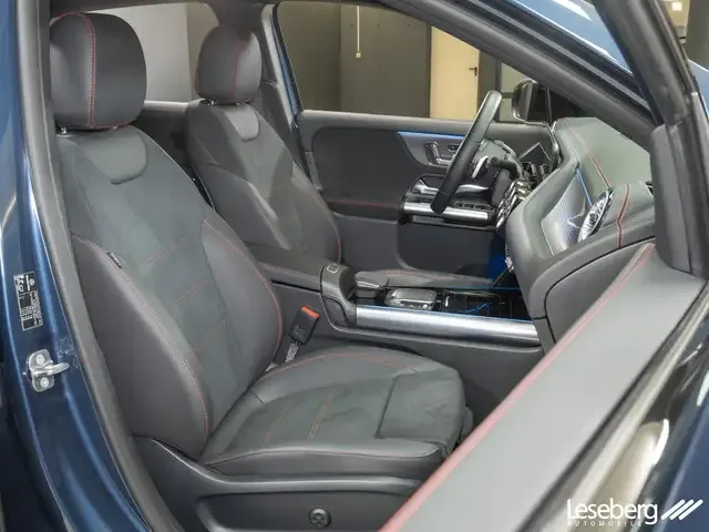 Mercedes-Benz EQA 300