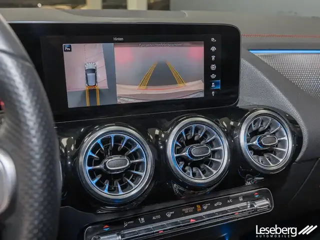 Mercedes-Benz EQA 300