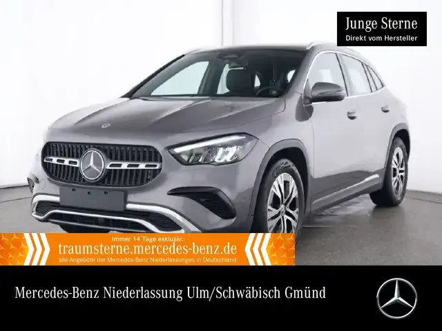 Mercedes-Benz GLA 200