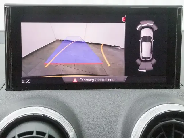 Audi SQ2