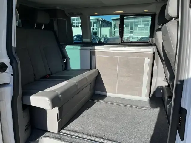 Volkswagen T6 California