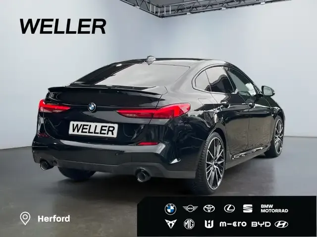 BMW 220
