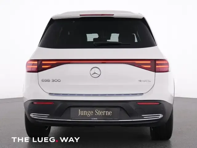 Mercedes-Benz EQB 300