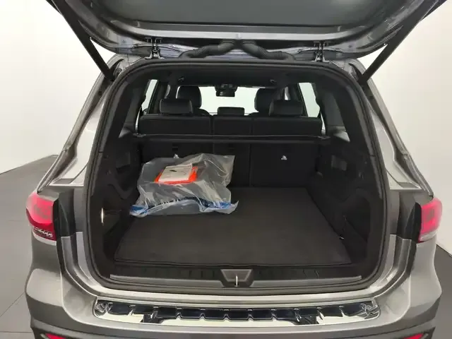 Mercedes-Benz EQB 250