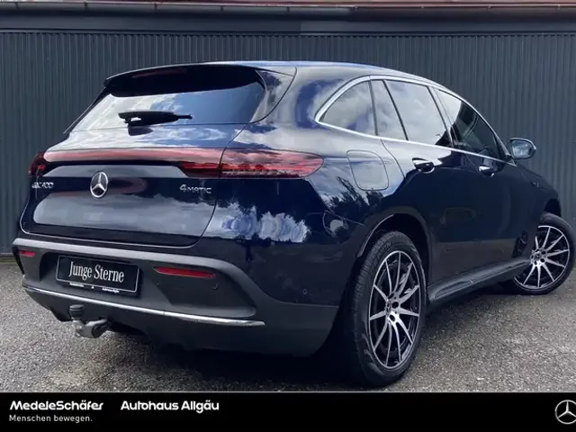 Mercedes-Benz EQC 400