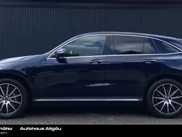 Mercedes-Benz EQC 400