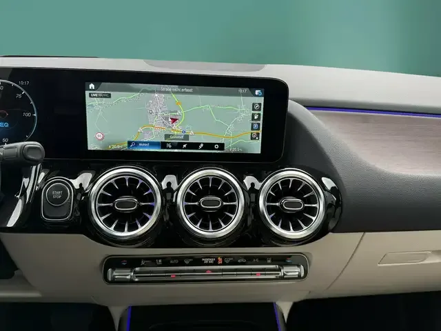 Mercedes-Benz EQA 250