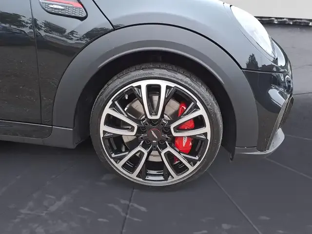 MINI John Cooper Works Cabrio