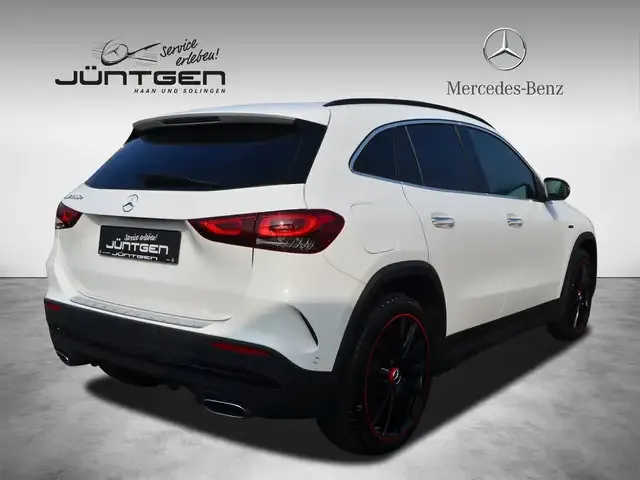 Mercedes-Benz GLA 250