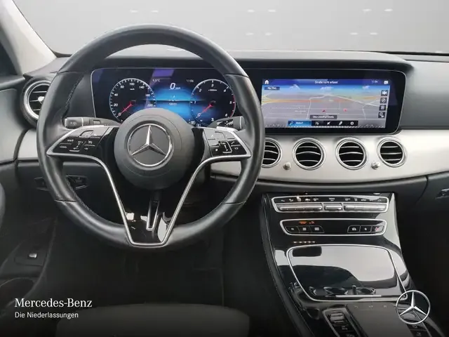 Mercedes-Benz E 400