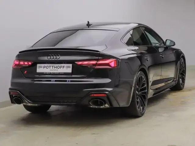 Audi RS5