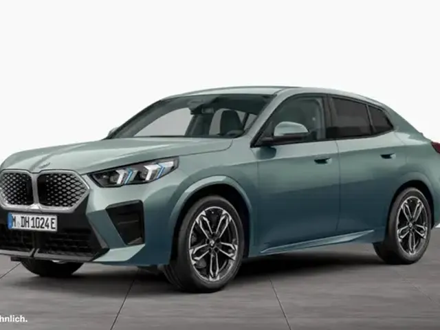 BMW iX2