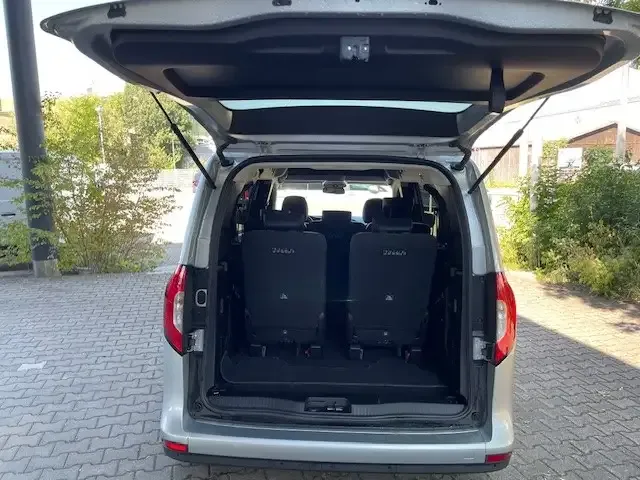 Mercedes-Benz T-Class