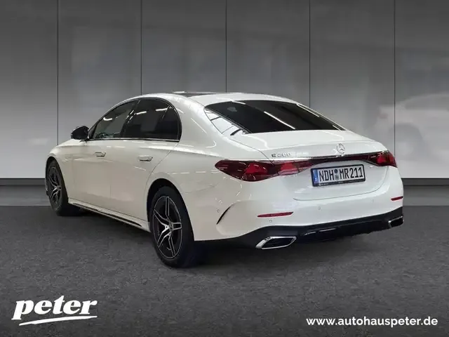 Mercedes-Benz E 200