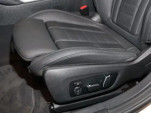 BMW 440