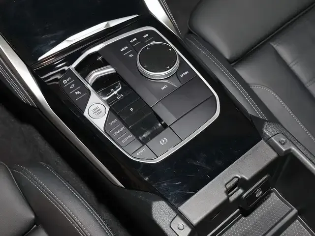 BMW 440