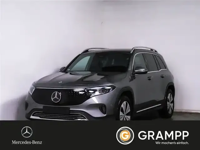 Mercedes-Benz EQB 300