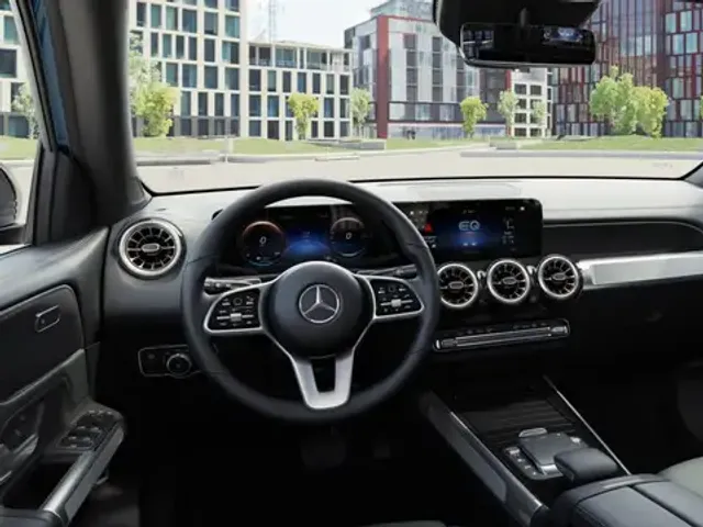 Mercedes-Benz EQB 300